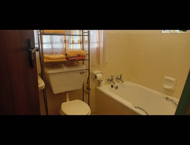 3 BEDROOM FREESTANDING FOR SALE IN STILFONTEIN EXT 4